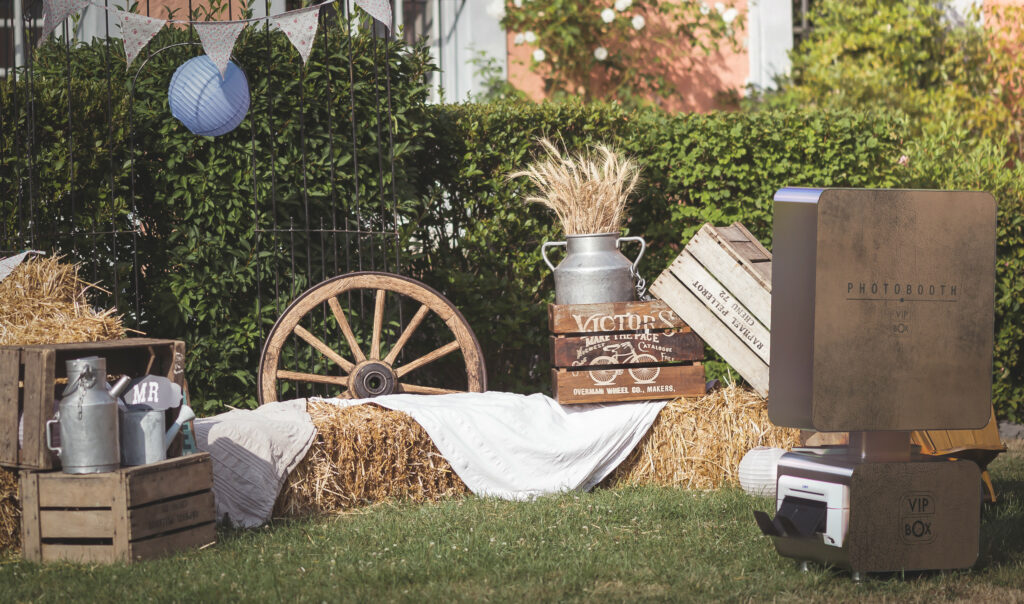 02. Ambiance vintage borne selfie mariage